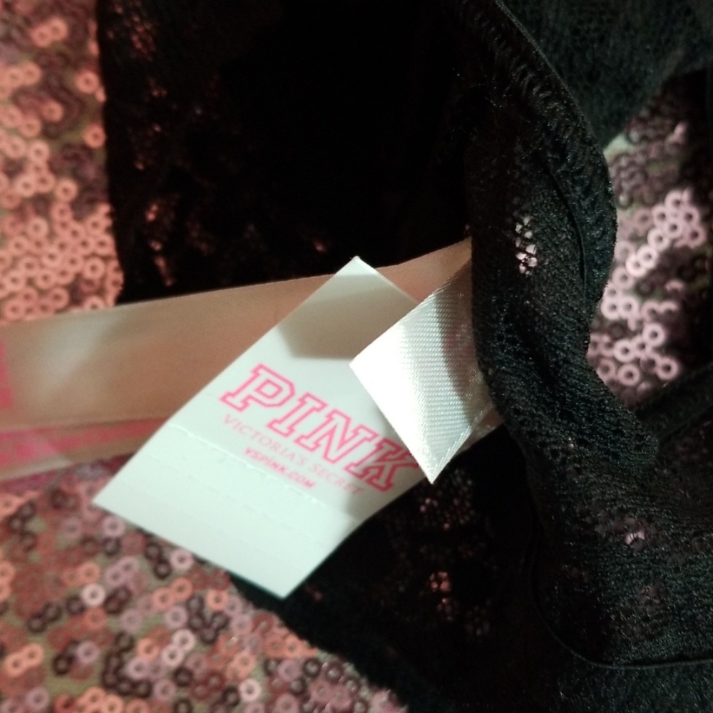 40% OFF 4+ BUNDLES  CLOSET CLOSING! - Picture 6 of 7